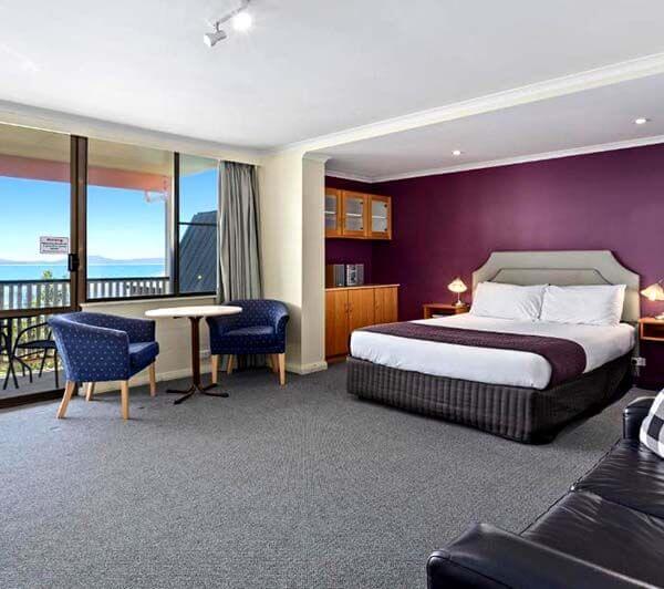 Bay View Rooms - Swansea Motor Inn