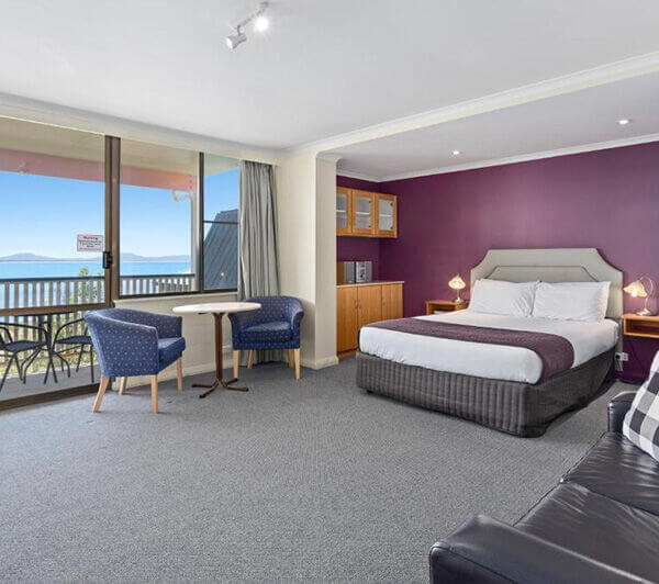 Bay View Rooms